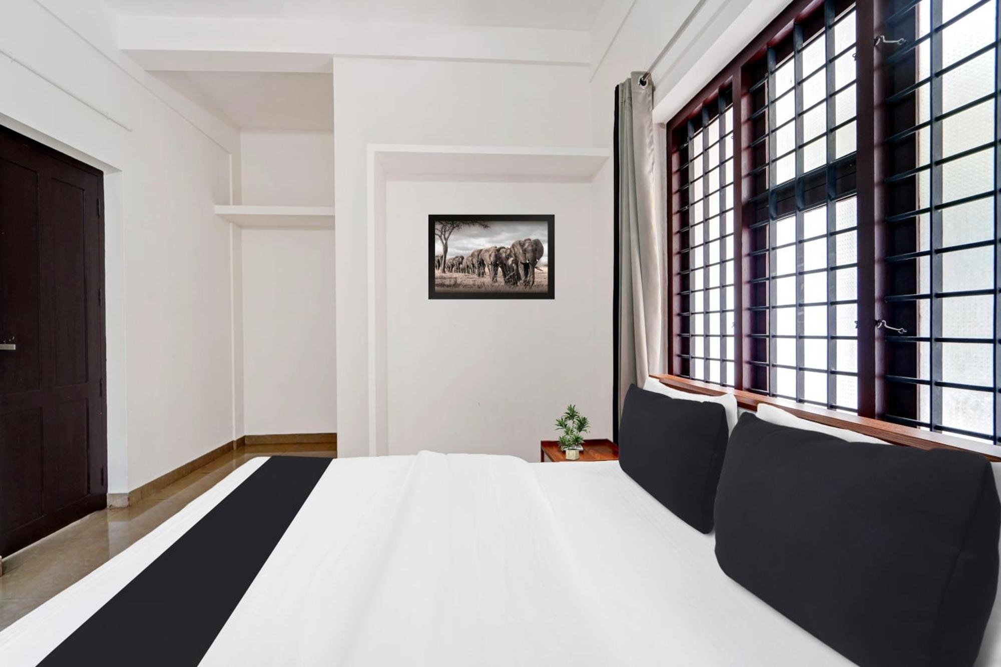 Super Hotel O West Hill Near Mietra Hospital Varakal Esterno foto