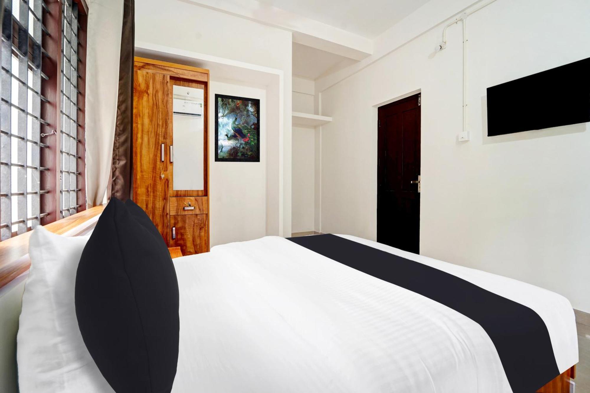 Super Hotel O West Hill Near Mietra Hospital Varakal Esterno foto
